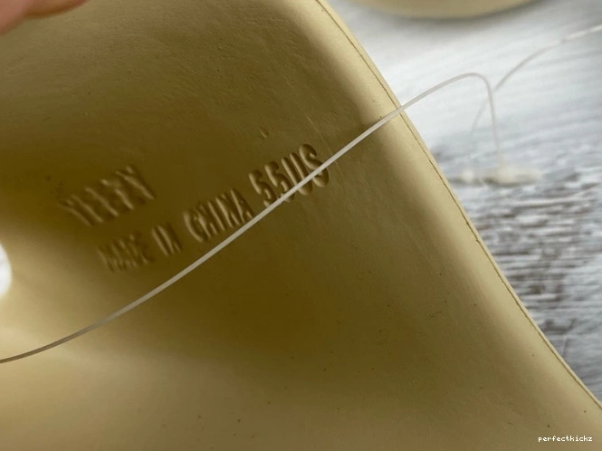 Slide FW6345 Bone Yeezy Adidas 0712